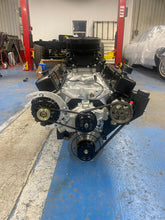 Load image into Gallery viewer, Land Rover Defender Chevy Powertrain Package Manual Transmission