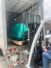 Load image into Gallery viewer, Land Rover Defender Chevy Powertrain Package Manual Transmission