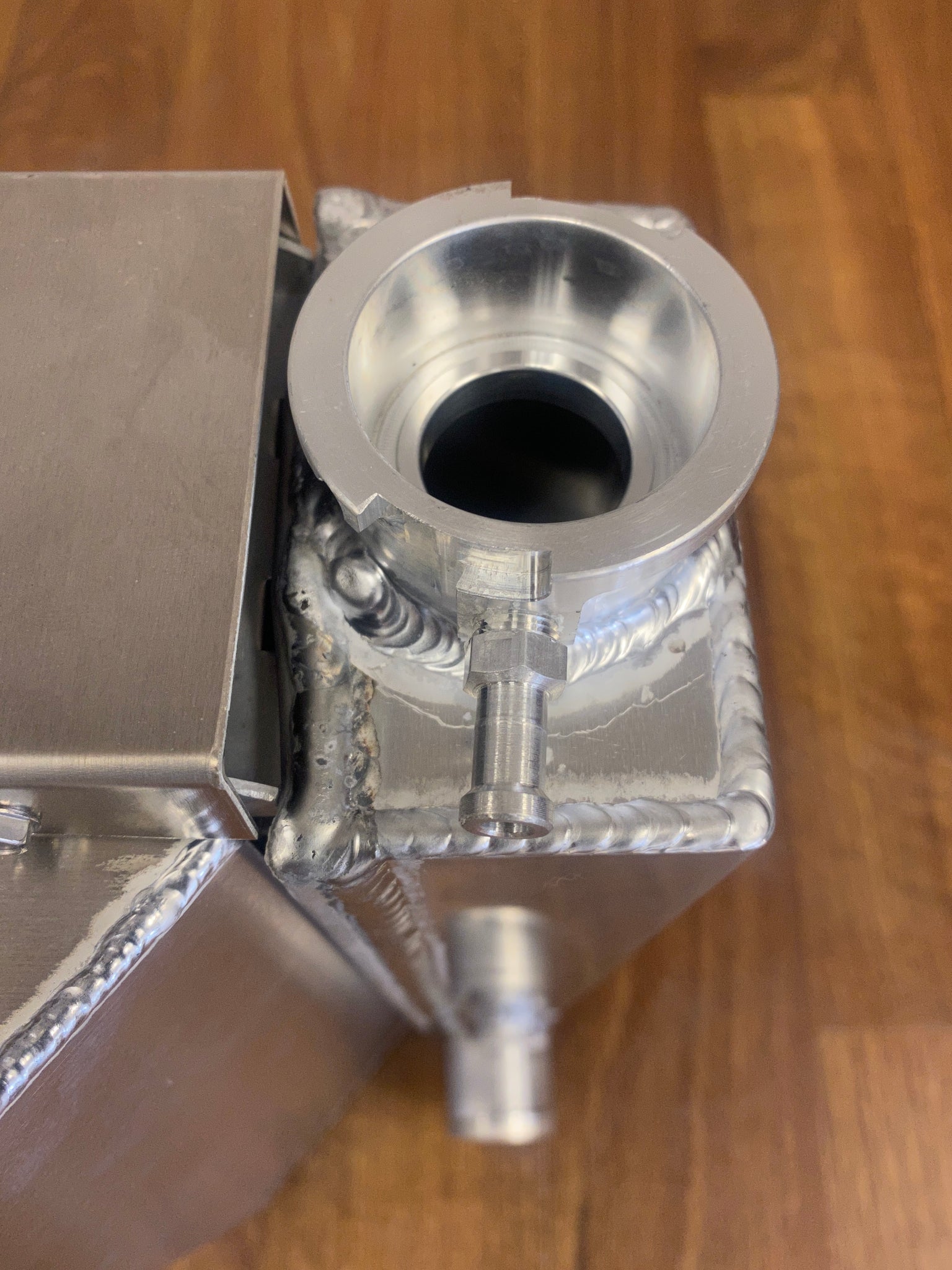 Radiator Land Rover Defender LS3 Engine Swap Aluminum Radiator Dual Fa ...