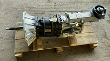 Load image into Gallery viewer, Range Rover P38 V8 Petrol Brand New Manual Gearbox 64A TRC103220
