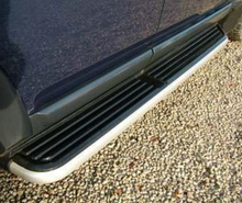 Load image into Gallery viewer, LAND ROVER LR3 AND LR4 SIDE STEPS WITH ANTI-SLIP TOP AND ALUMINUM SIDES - COMES AS A PAIR
