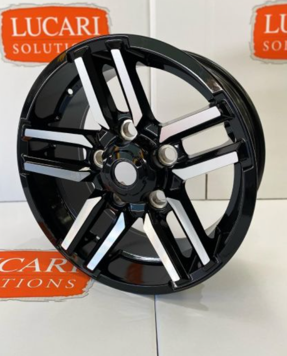 DUAL FINISH BLACK XTR2 ALLOY WHEEL 18X8 ET10 BY LUCARI - LAND ROVER DEFENDER 90 AND 110