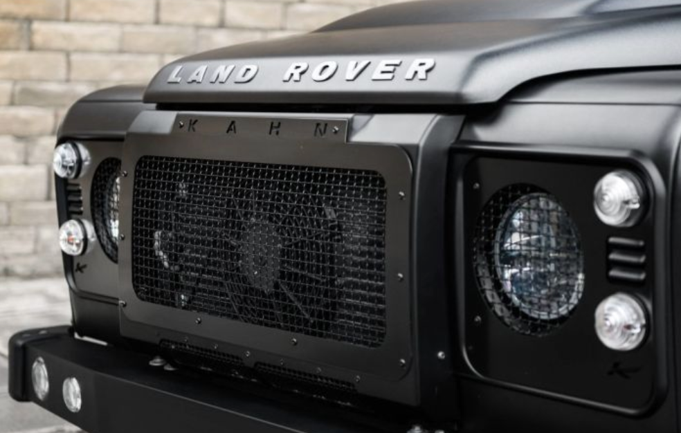 KAHN FRONT GRILLE WITH STAINLESS MESH - LAND ROVER DEFENDER 1991-2016)